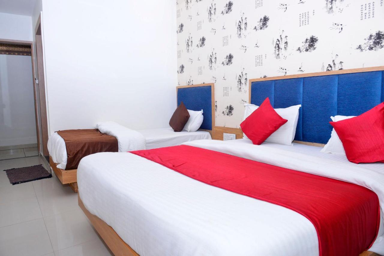 Hotel Asopalav 甘地讷格尔 外观 照片