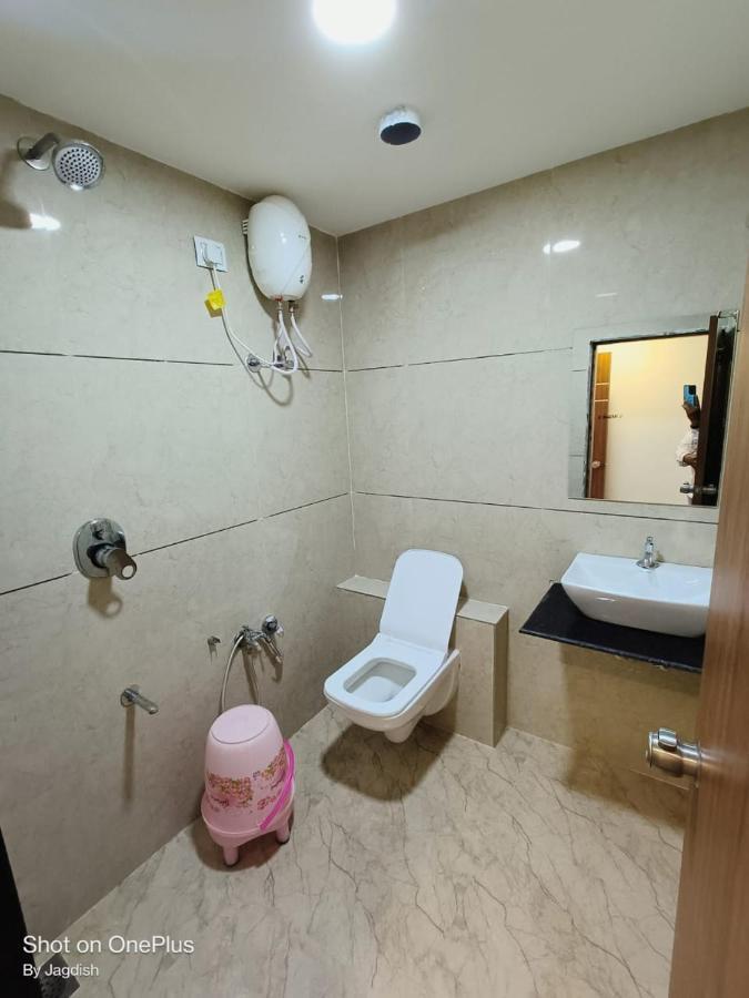 Hotel Asopalav 甘地讷格尔 外观 照片